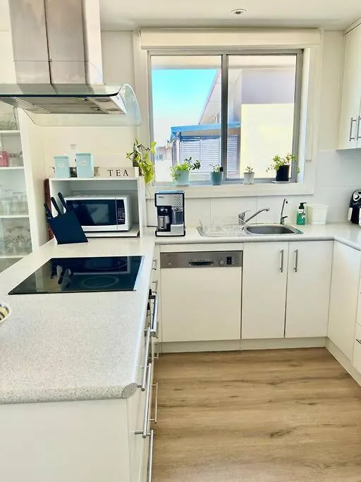 Cosy Unit With Park & Water View Apartment Ballina