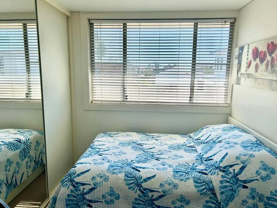 Cosy Unit With Park & Water View Apartment Ballina